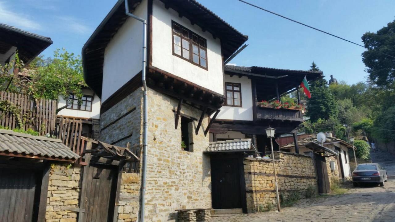 The Tinkov House In Lovech Exteriör bild
